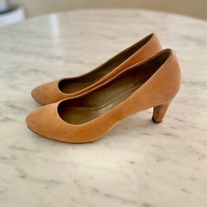 Camel 🐪 suede Ecco classic pump Sz 41 10